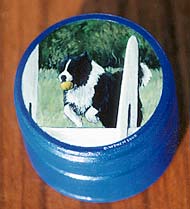 Medium Round Hardwood Box - Border Collie Flyball